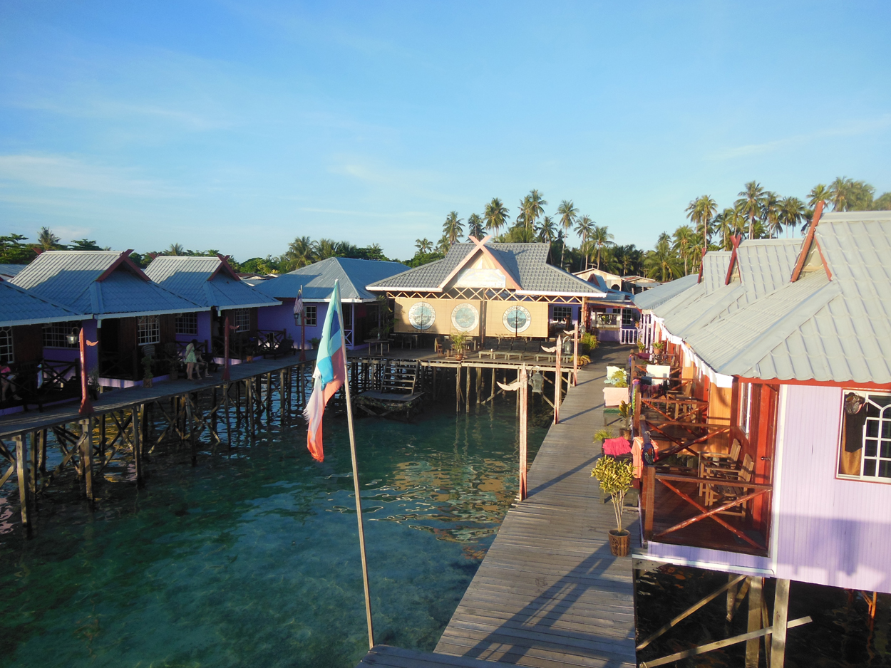 2013-11-10 Billabong Scuba, Mabul 